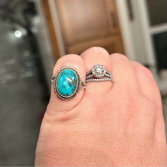 Genuine turquoise ring - Picture 2 of 5